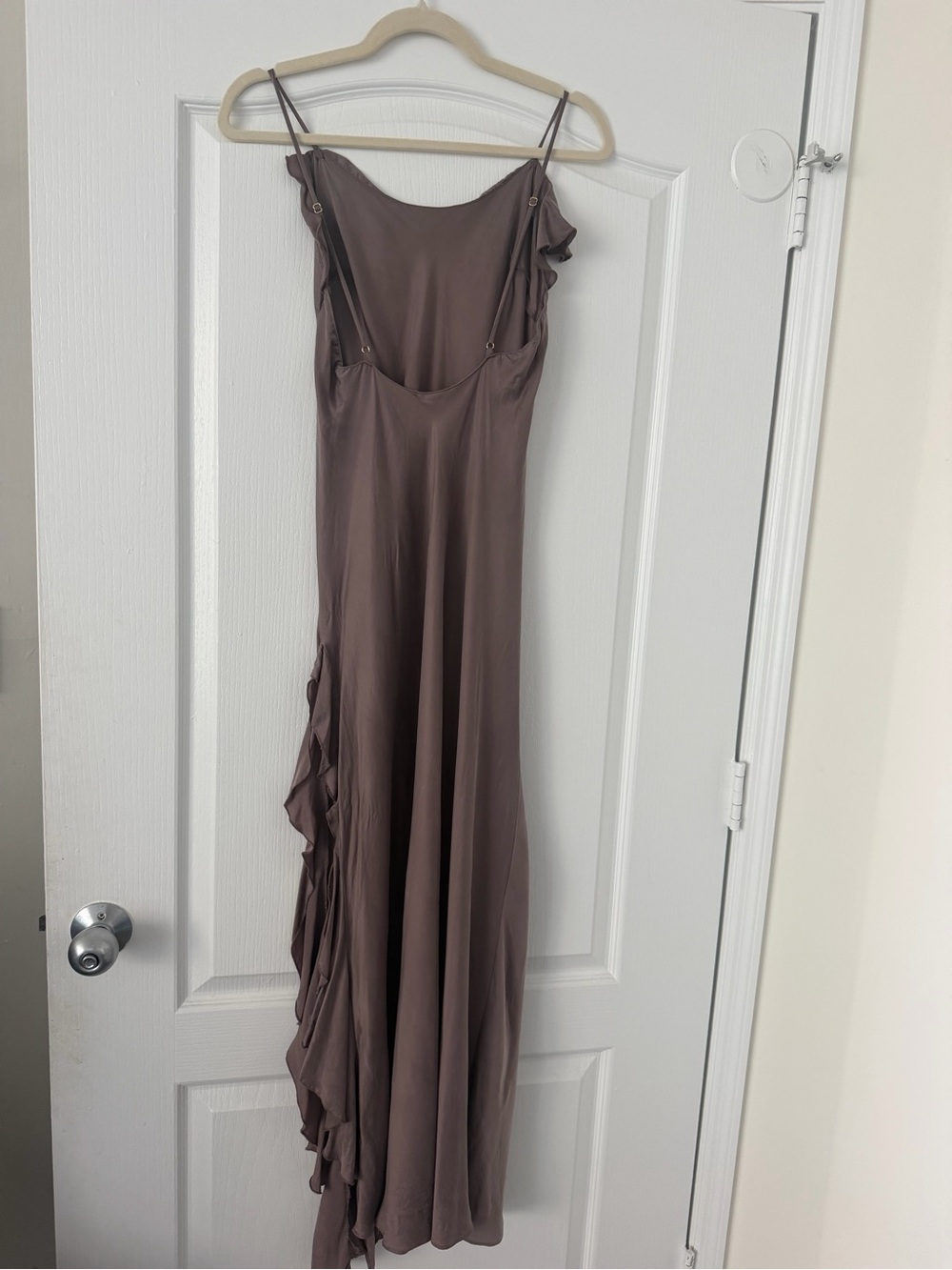 Silky Flutter Ruffled Long Slip - Picture 6 of 8